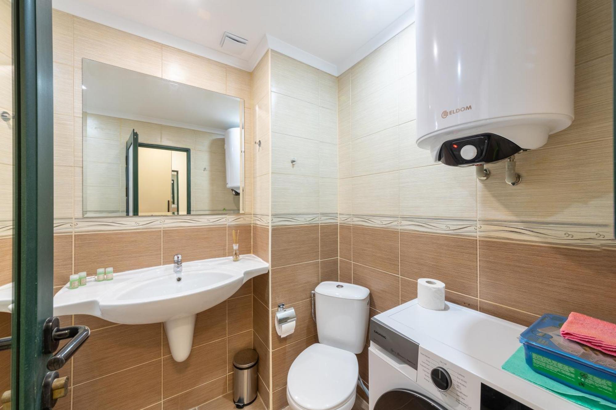 Studio In Sveta Elena Complex Mineral Pool & Spa! Saints Constantine and Helena Bagian luar foto